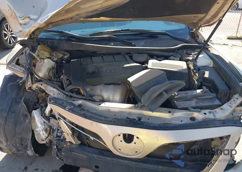 2011 Toyota Camry Le z USA, uszkodzony, nr VIN 4T1BF3EK9BU699994